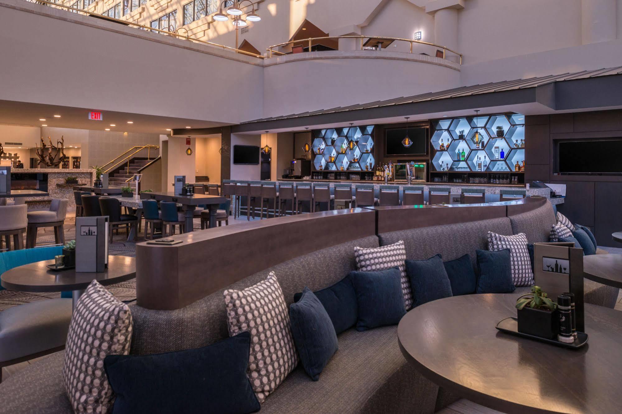 เจกส์ 58 Hotel Islandia ภายนอก รูปภาพ